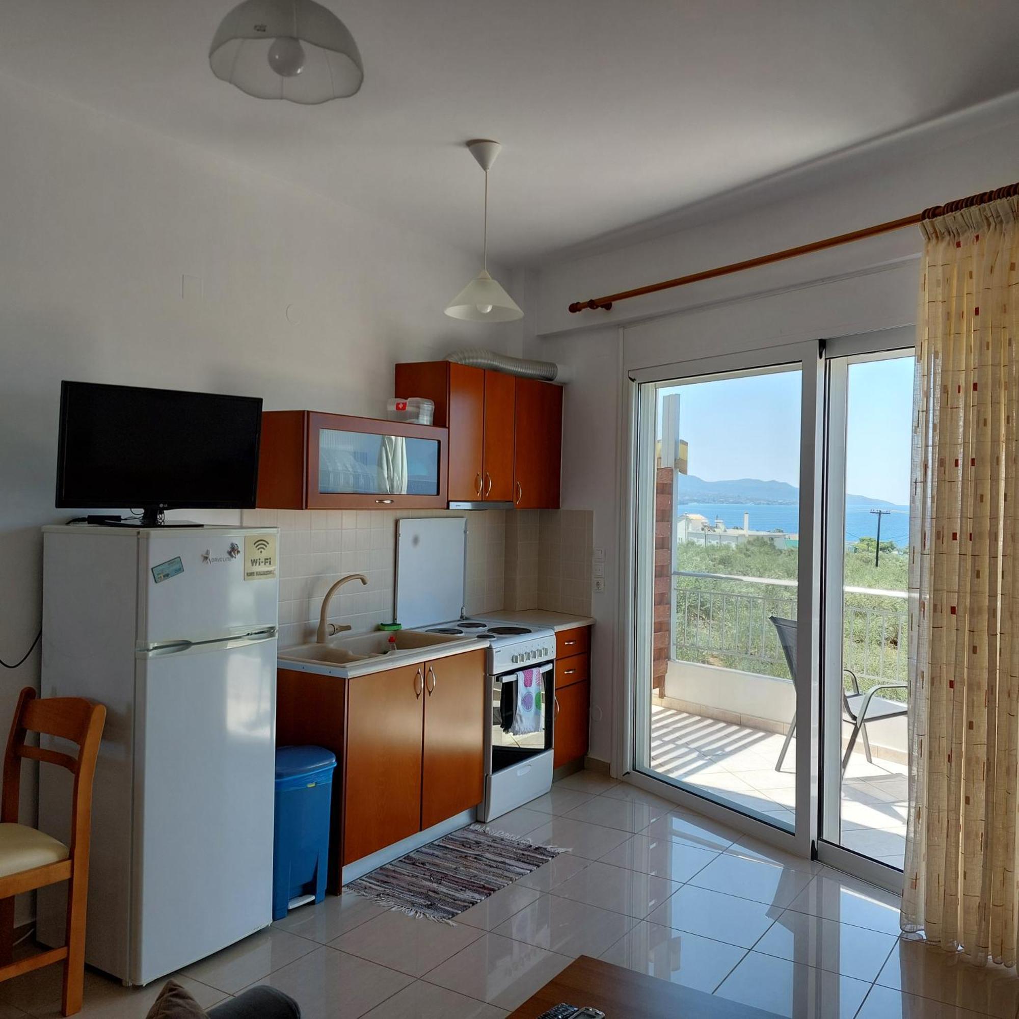 Elea Apartments Kalamata Phòng bức ảnh