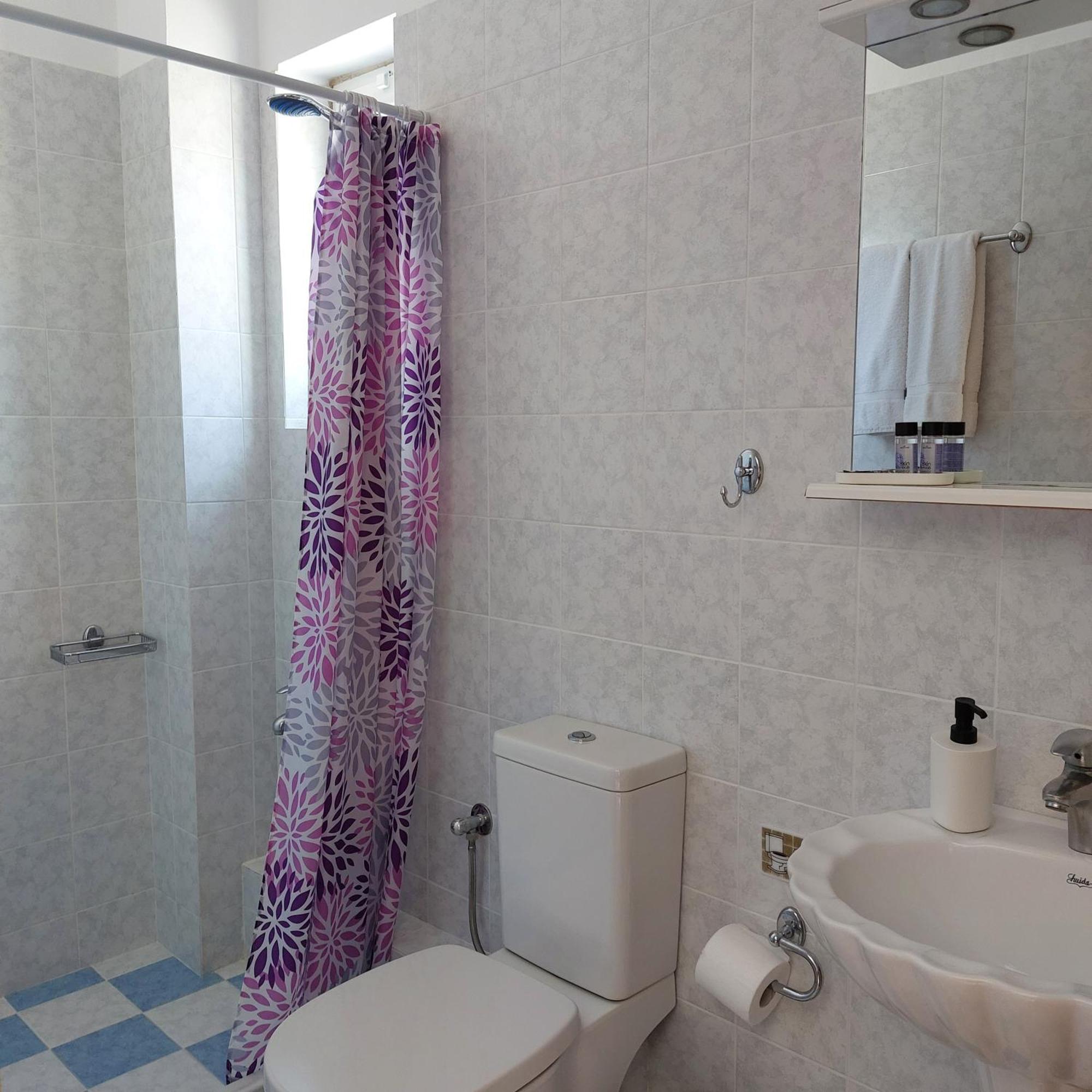 Elea Apartments Kalamata Phòng bức ảnh